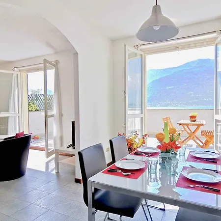 The Sunset 1 By Design Apartamento Bellano