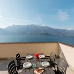 The Sunset 1 By Design Apartman